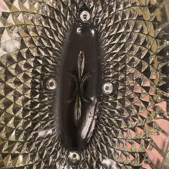 very nice oval indiana glass footed server so perfect!! - Picture 5 of 5